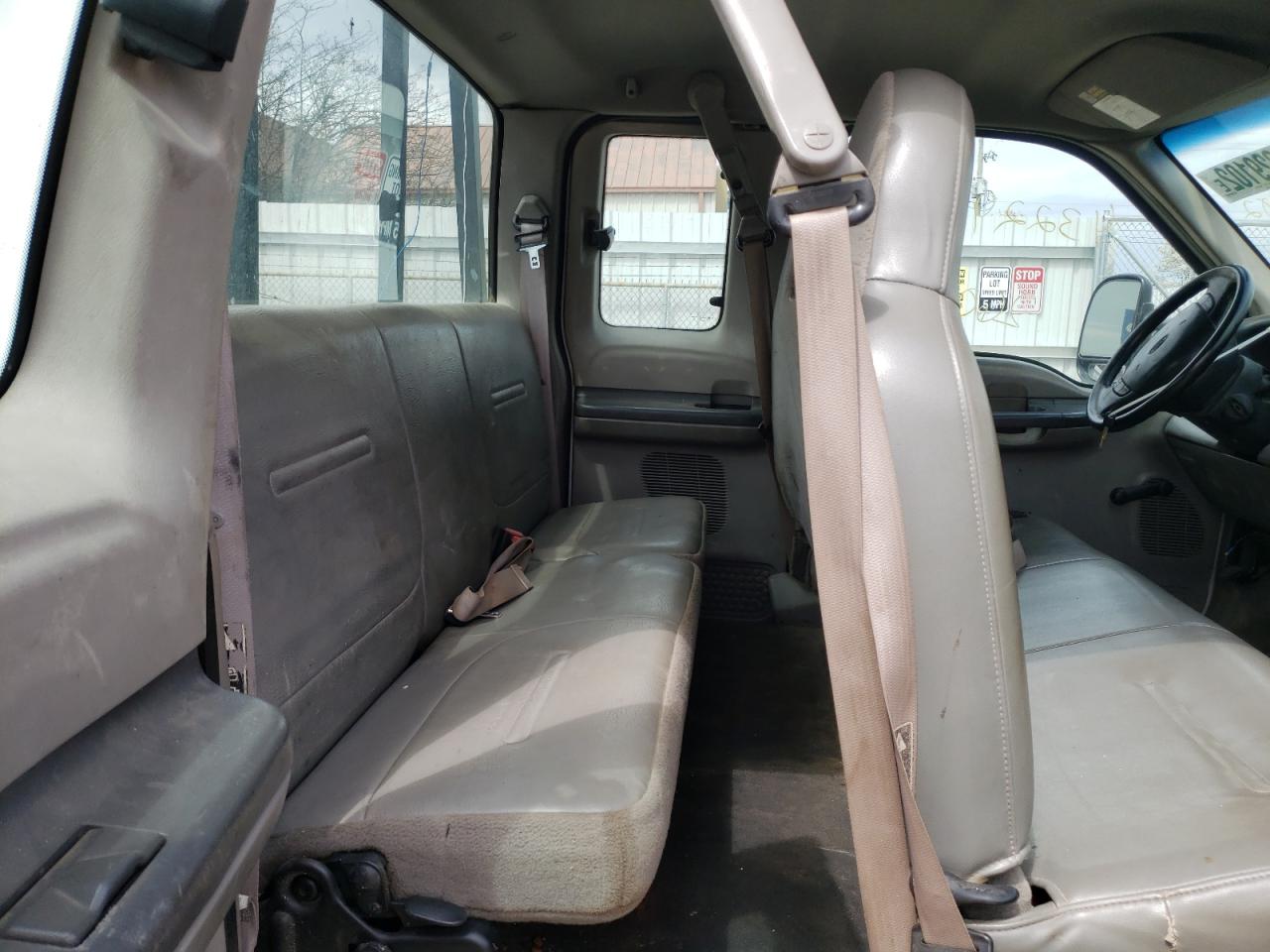 Photo 6 from auction – 2001 FORD F250 SUPER with VIN 1FTNX21F81EB59353