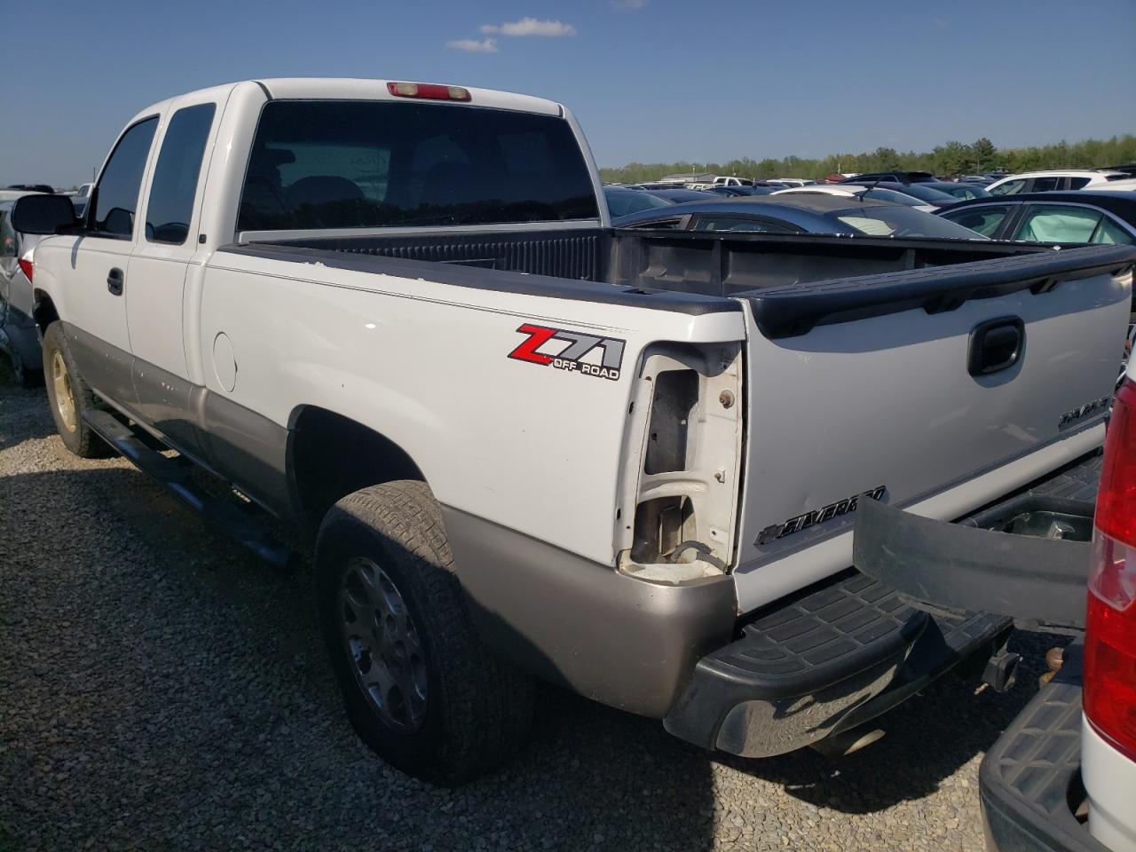 Photo 3 from auction – 2003 CHEVROLET SILVERADO with VIN 2GCEK19V931166384