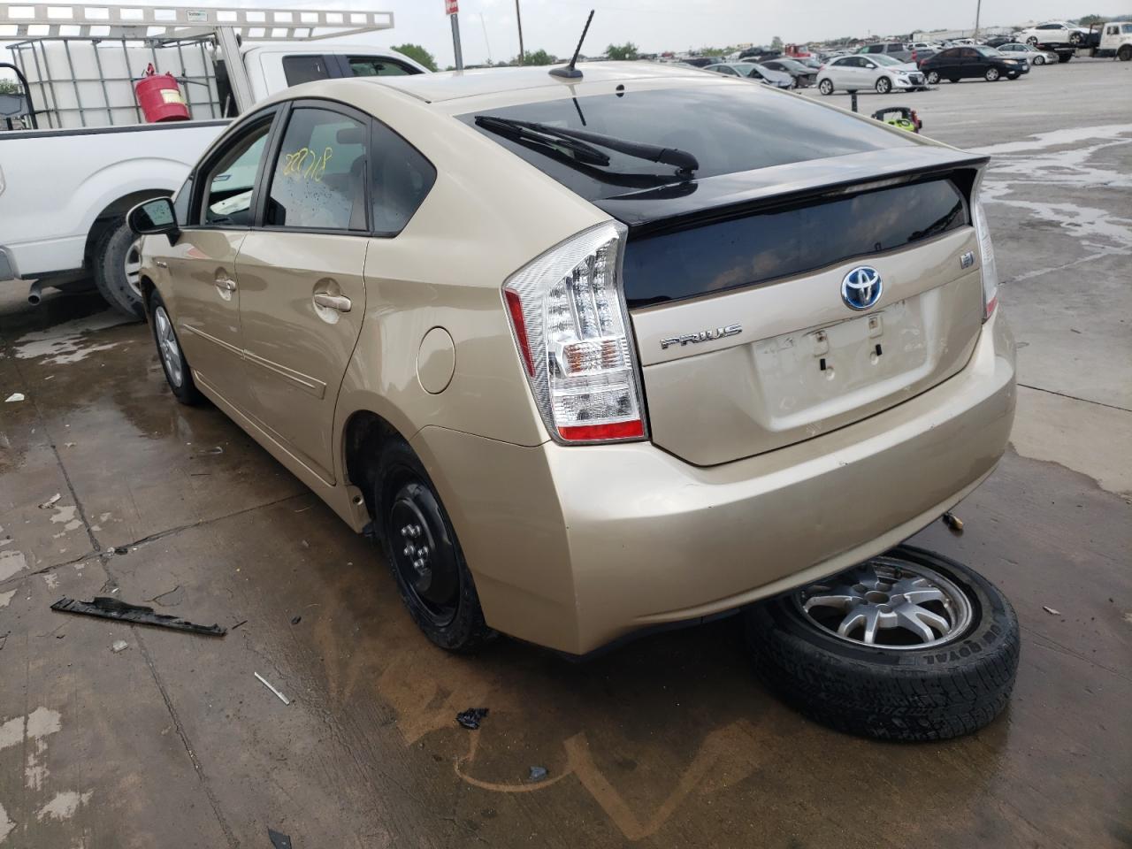 Photo 3 from auction – 2011 TOYOTA PRIUS with VIN JTDKN3DU9B1416117