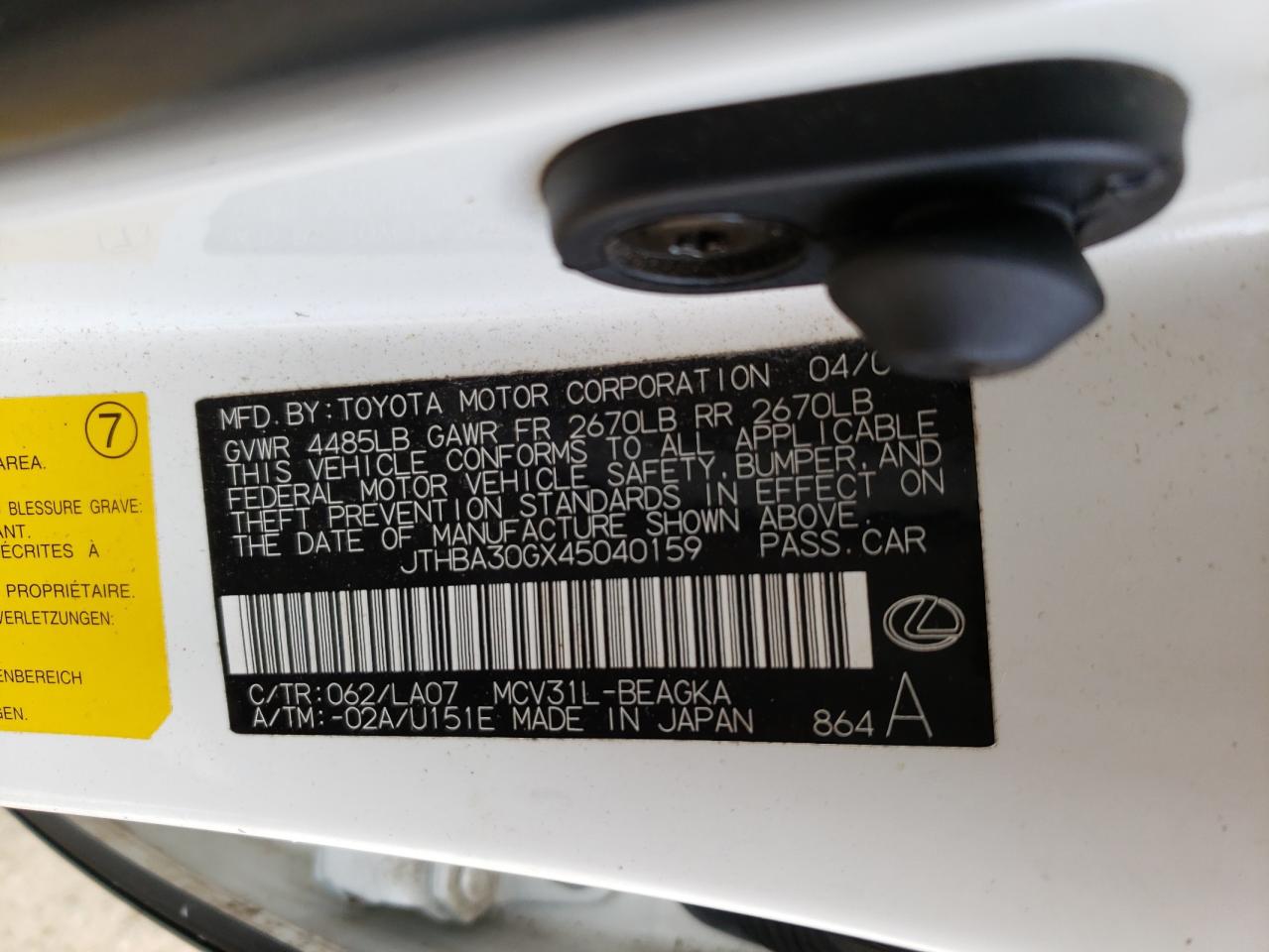 Photo 10 from auction – 2004 LEXUS ES 330 with VIN JTHBA30GX45040159