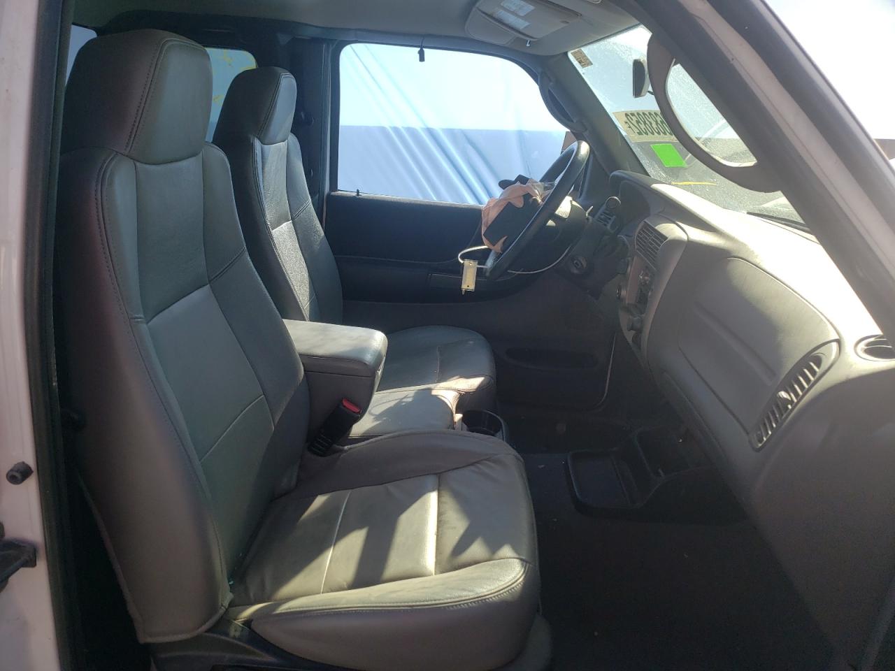 Photo 5 from auction – 2008 FORD RANGER SUP with VIN 1FTZR45E08PA74109