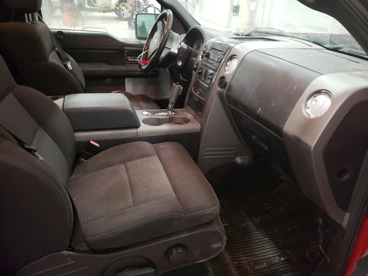 Photo 5 from auction – 2006 FORD F150 with VIN 1FTPX14516NA78756