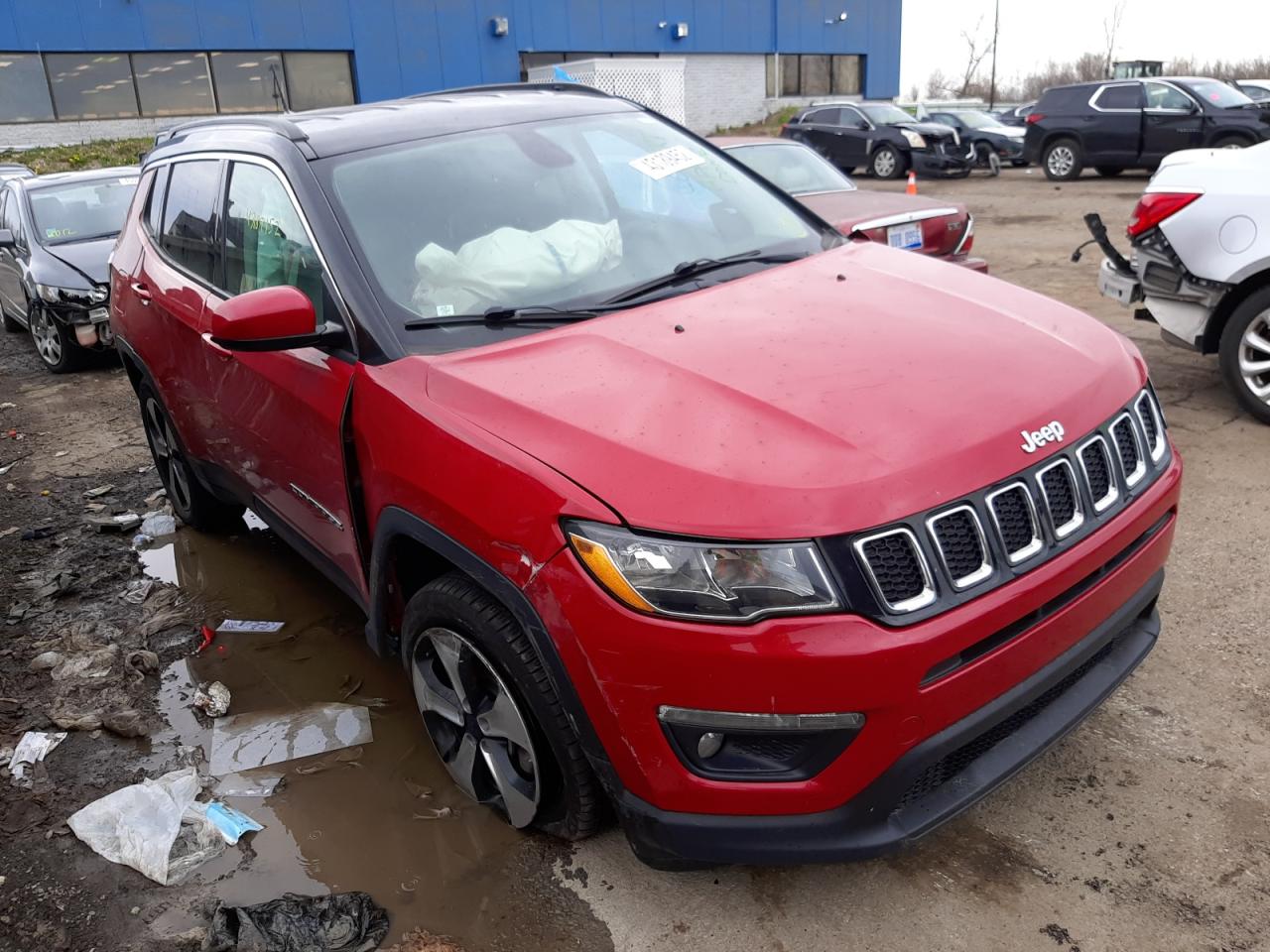 JEEP COMPASS LA 2018 with VIN 3C4NJDBB3JT334603 - Photo from auction