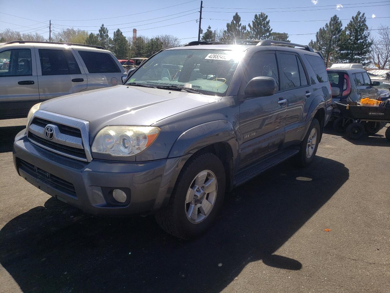 Photo 2 from auction – 2008 TOYOTA 4RUNNER SR with VIN JTEBU14R28K009905