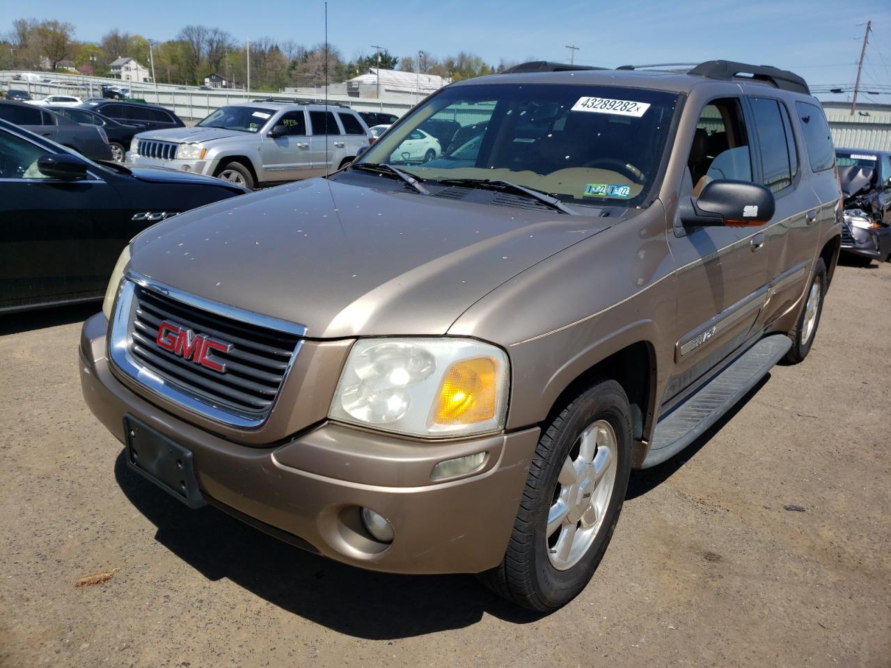 Photo 2 from auction – 2003 GMC ENVOY XL with VIN 1GKET16S536104890