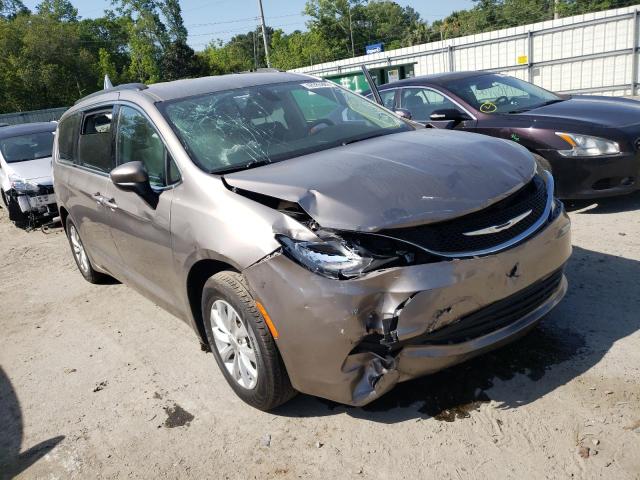 CHRYSLER PACIFICA T 2017 with VIN 2C4RC1DG6HR610093 - Photo from auction