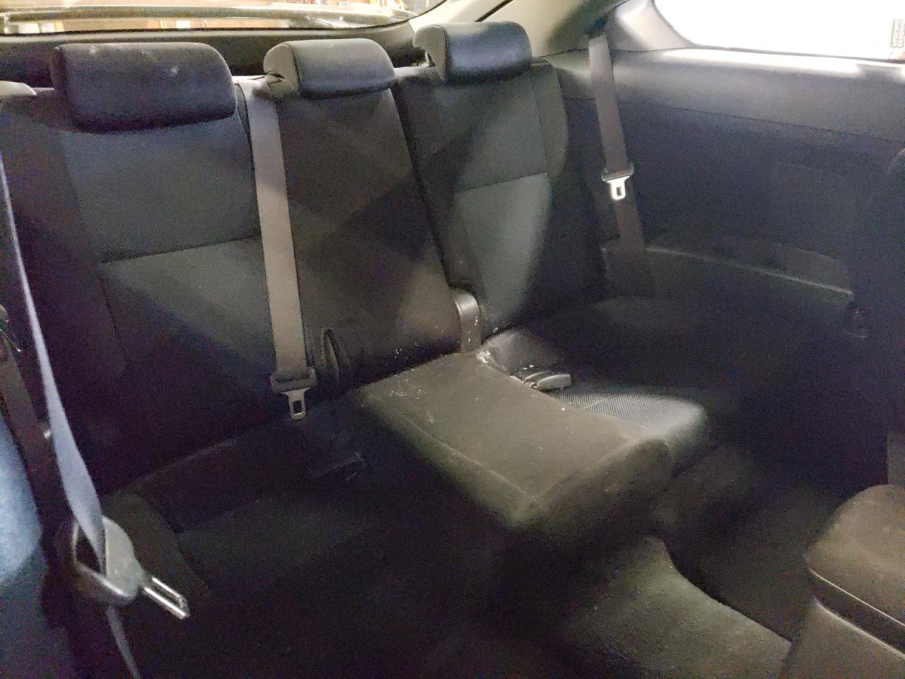 Photo 6 from auction – 2006 TOYOTA SCION TC with VIN JTKDE177360116404