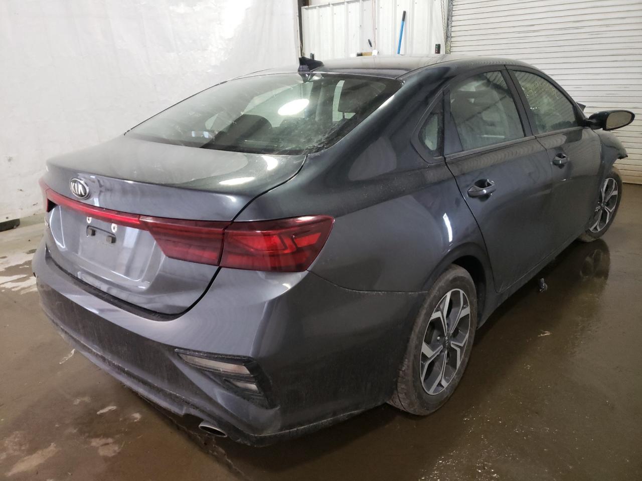 Photo 4 from auction – 2019 KIA FORTE FE with VIN 3KPF24AD6KE076264