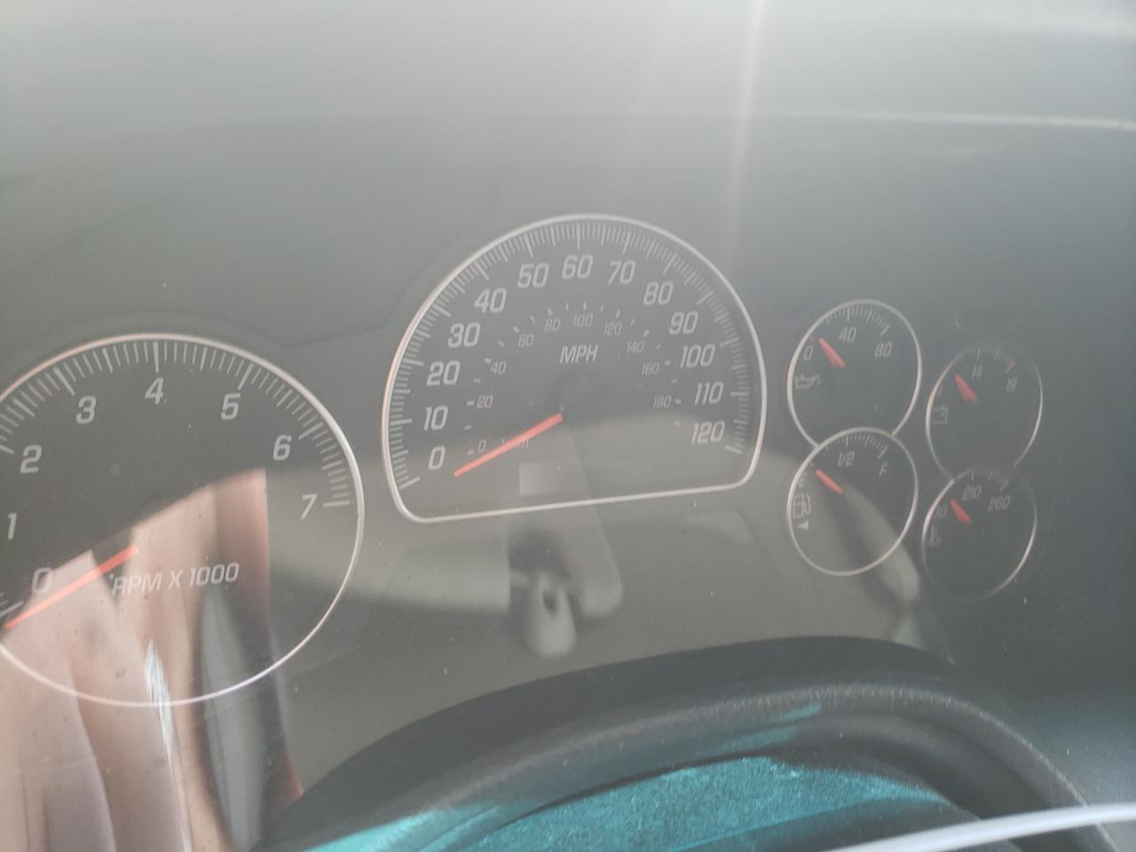 Photo 8 from auction – 2003 GMC ENVOY with VIN 1GKDT13S032107591