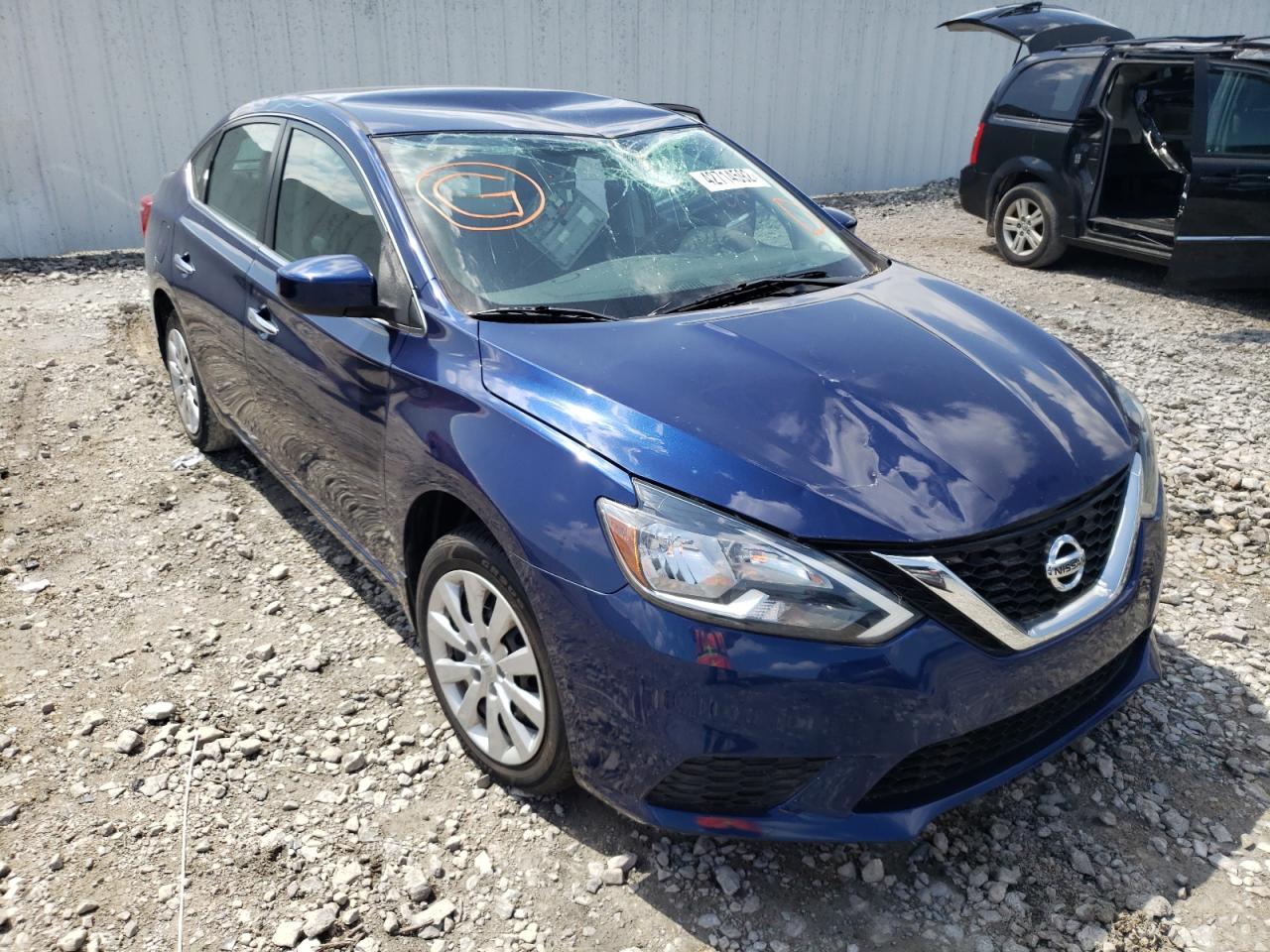 NISSAN SENTRA S 2017 with VIN 3N1AB7AP1HL647737 - Photo from auction