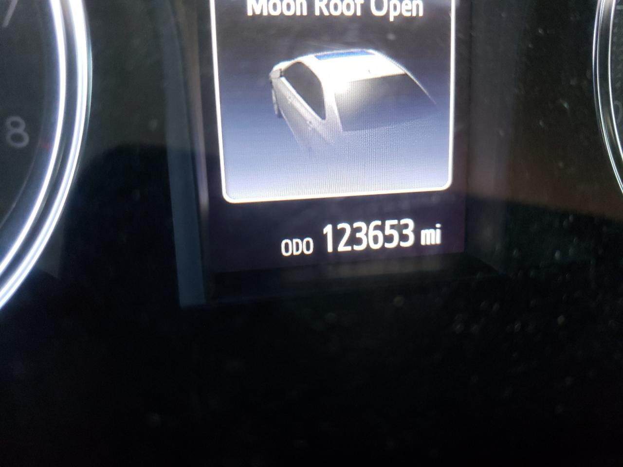 Photo 8 from auction – 2015 TOYOTA CAMRY LE with VIN 4T1BF1FK5FU931449