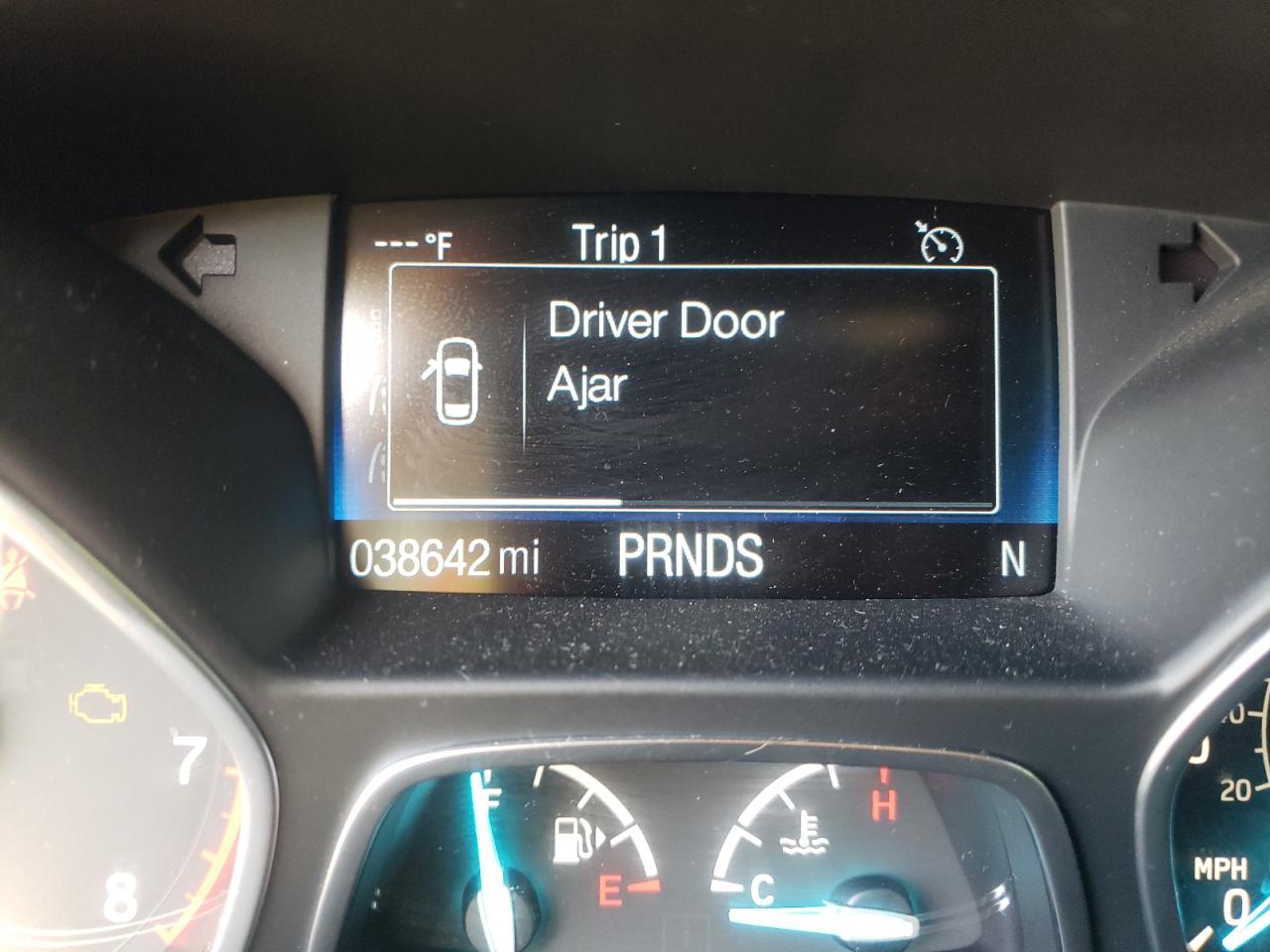 Photo 8 from auction – 2019 FORD ESCAPE S with VIN 1FMCU0F72KUB74813