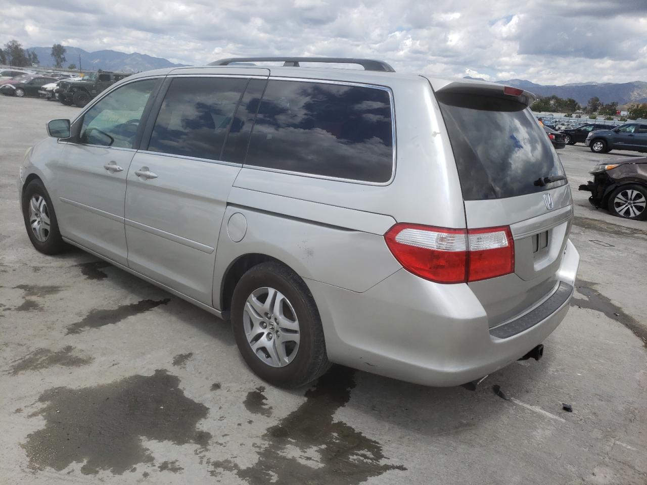 Photo 3 from auction – 2005 HONDA ODYSSEY EX with VIN 5FNRL38655B071003