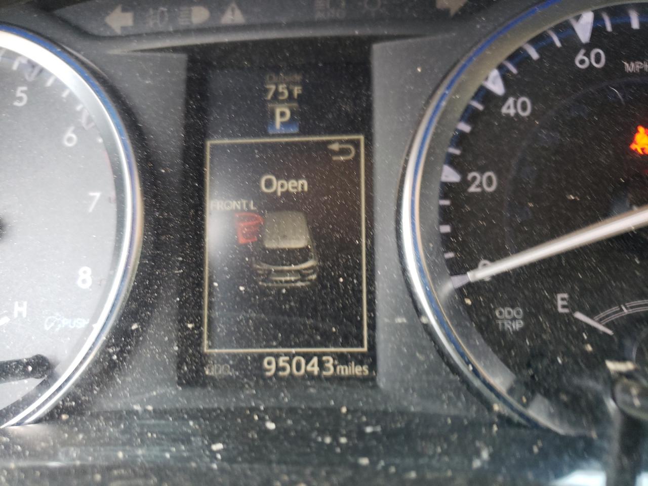 Photo 8 from auction – 2016 TOYOTA HIGHLANDER with VIN 5TDKKRFH0GS139718