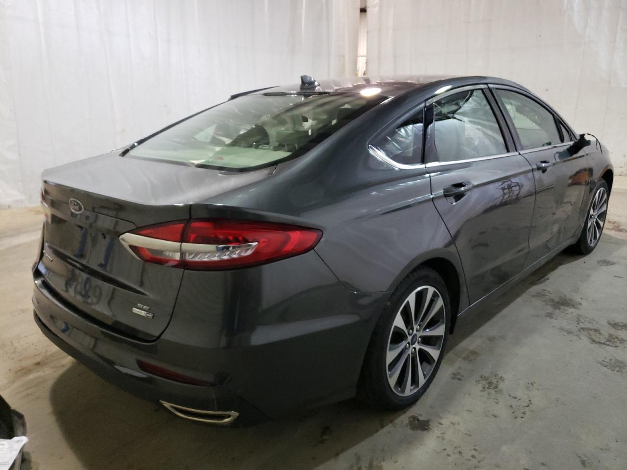 Photo 4 from auction – 2020 FORD FUSION SE with VIN 3FA6P0T96LR208233