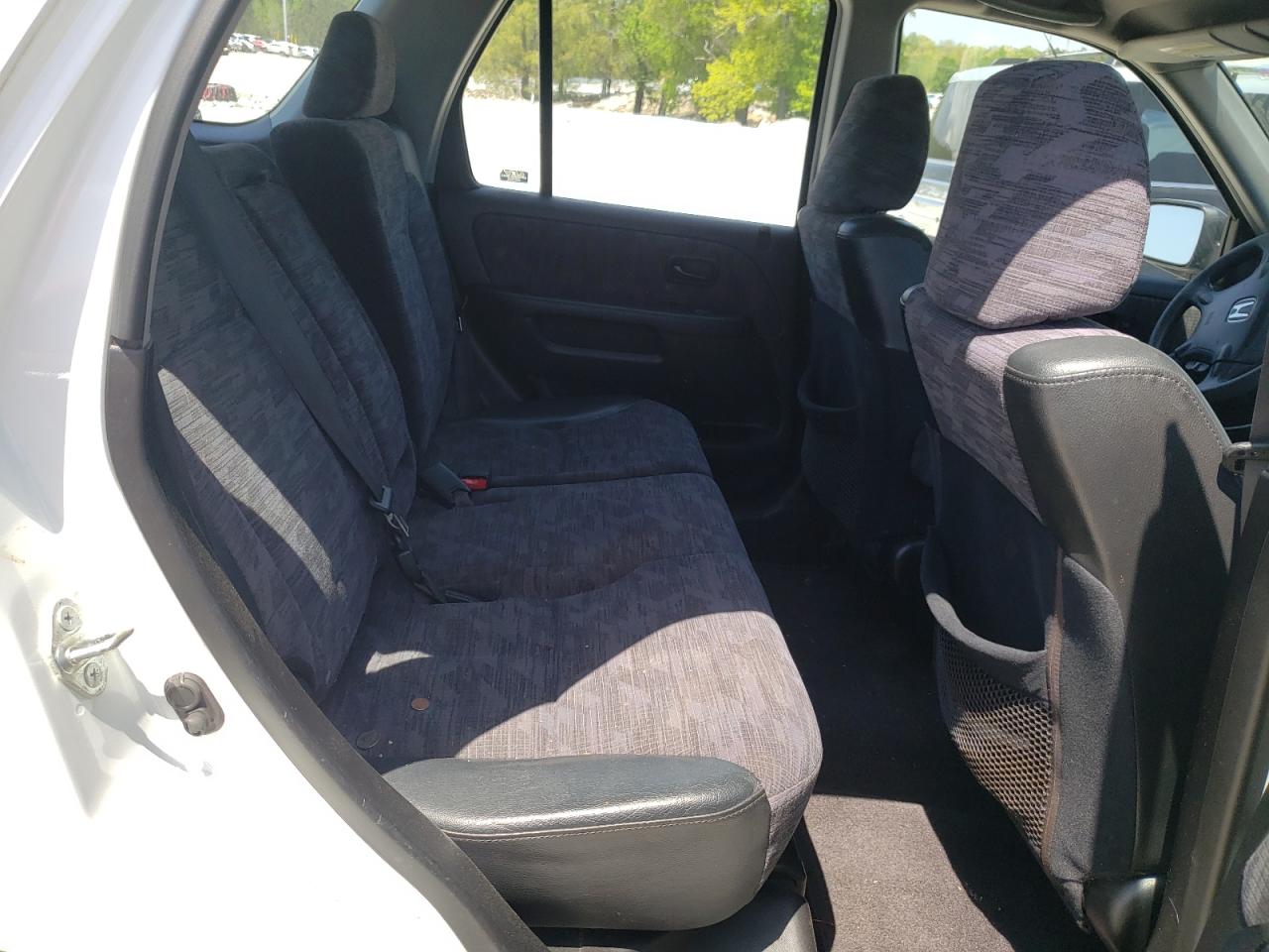 Photo 6 from auction – 2003 HONDA CR-V LX with VIN JHLRD68433C004149