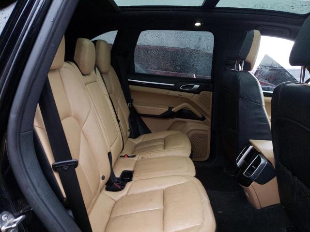 Photo 6 from auction – 2016 PORSCHE CAYENNE with VIN WP1AA2A29GLA05430