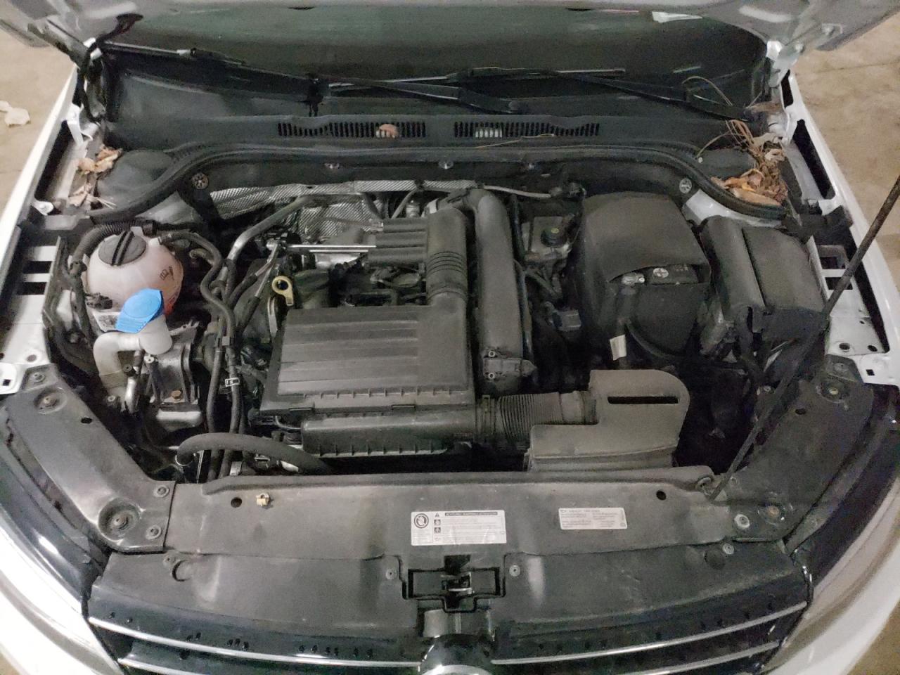 Photo 7 from auction – 2017 VOLKSWAGEN JETTA SE with VIN 3VWDB7AJ2HM359903