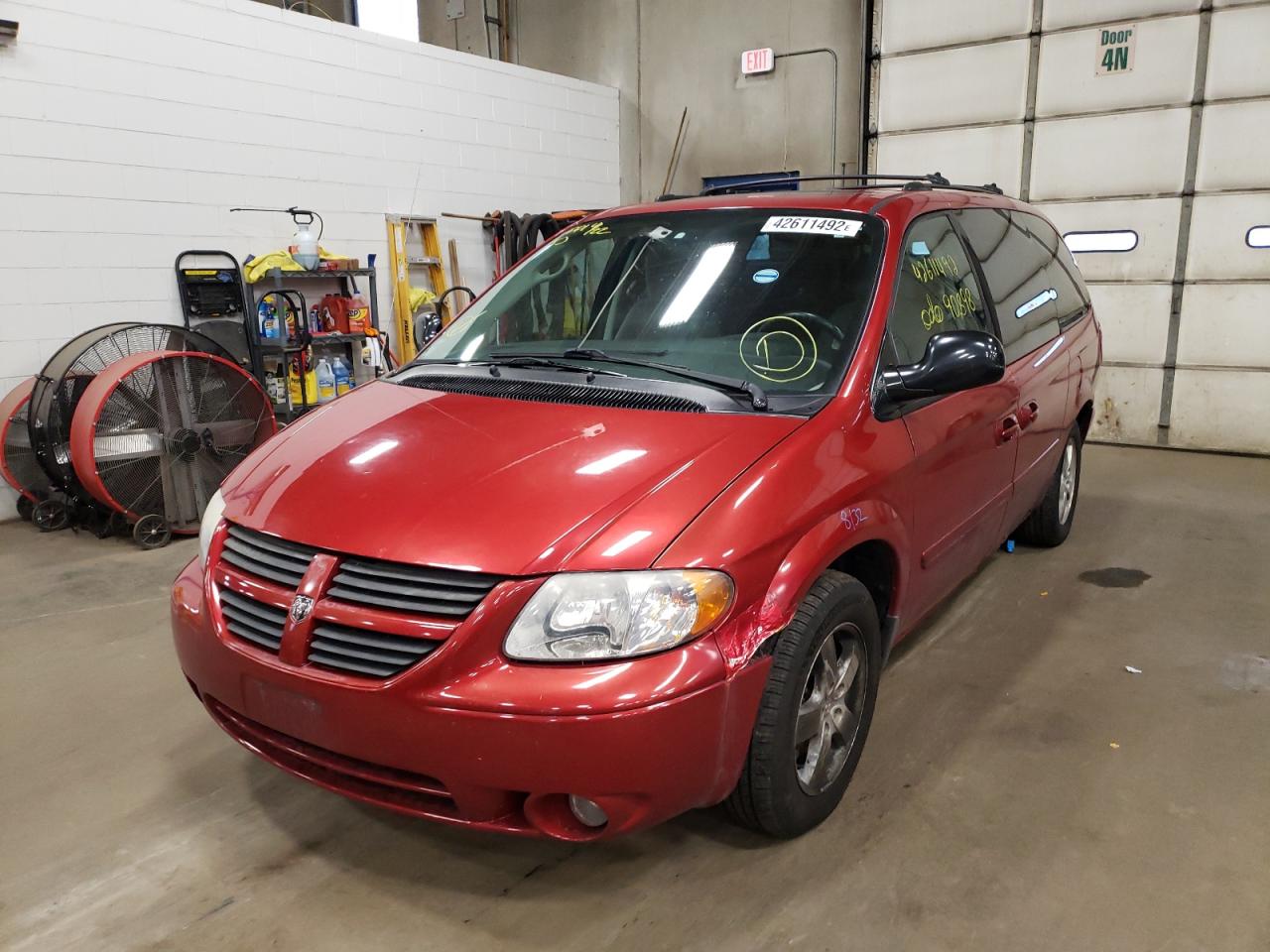 Photo 2 from auction – 2006 DODGE GRAND CARA with VIN 2D4GP44LX6R636741