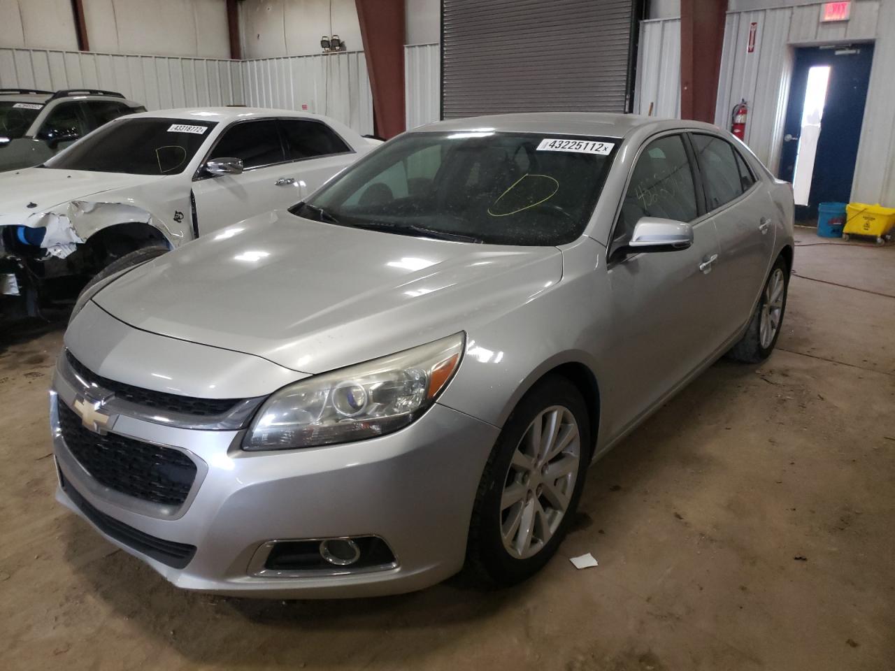 Photo 2 from auction – 2016 CHEVROLET MALIBU LIM with VIN 1G11E5SA2GF106412