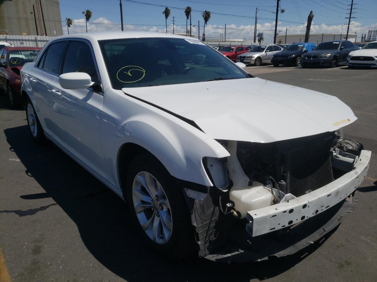 CHRYSLER 300 LIMITE 2016 with VIN 2C3CCAAG2GH230221 - Photo from auction