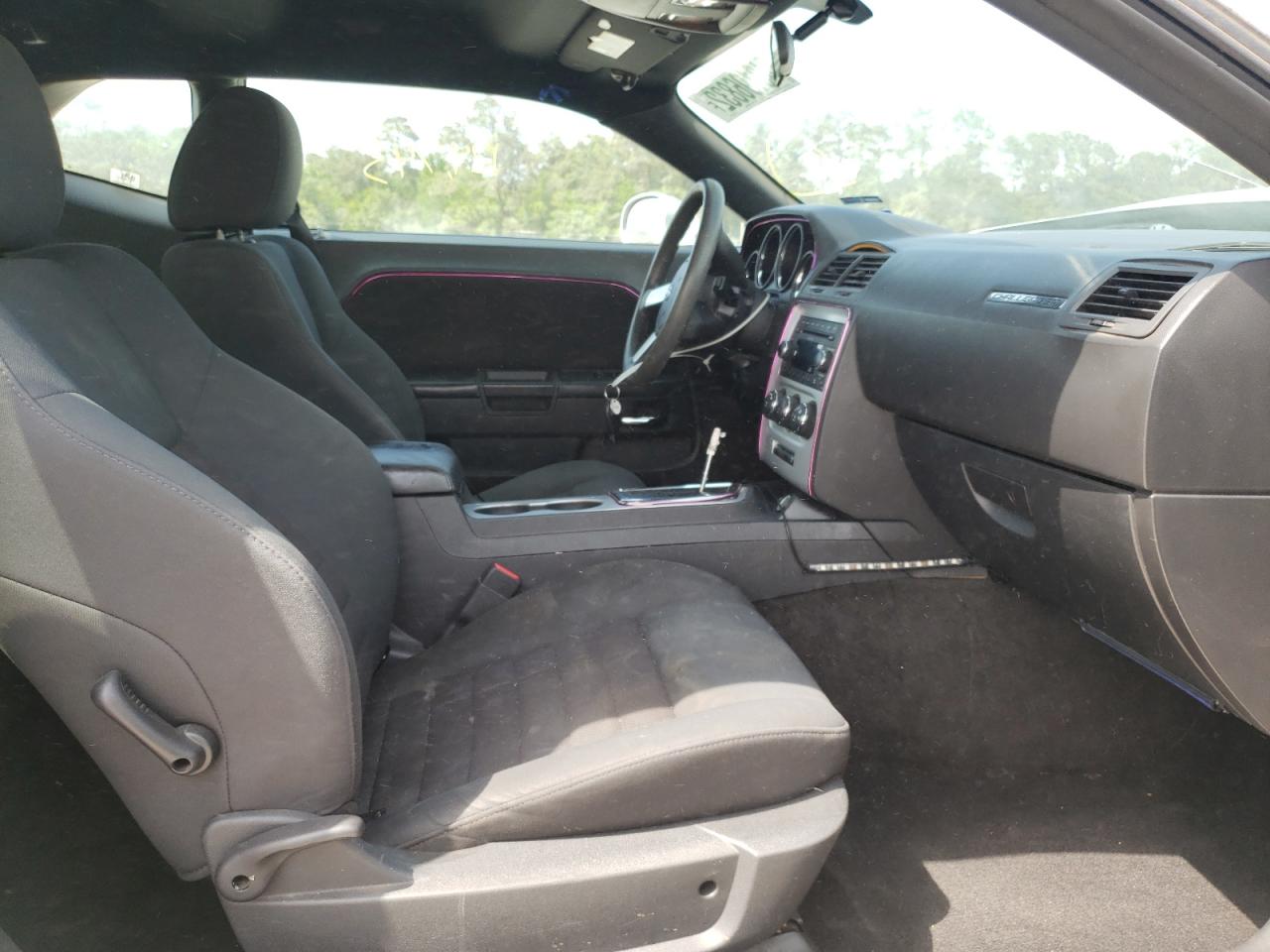 Photo 5 from auction – 2010 DODGE CHALLENGER with VIN 2B3CJ4DV1AH321129