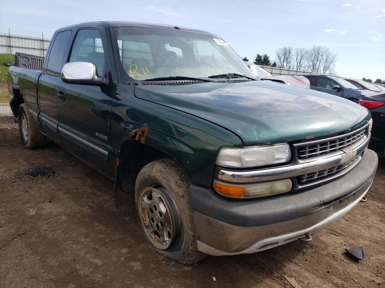 CHEVROLET SILVERADO 2001 with VIN 2GCEK19T511379800 - Photo from auction