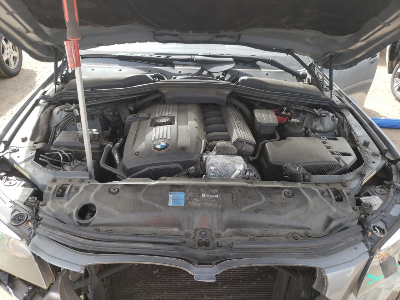 Photo 7 from auction – 2009 BMW 528 XI with VIN WBANV13519C153354