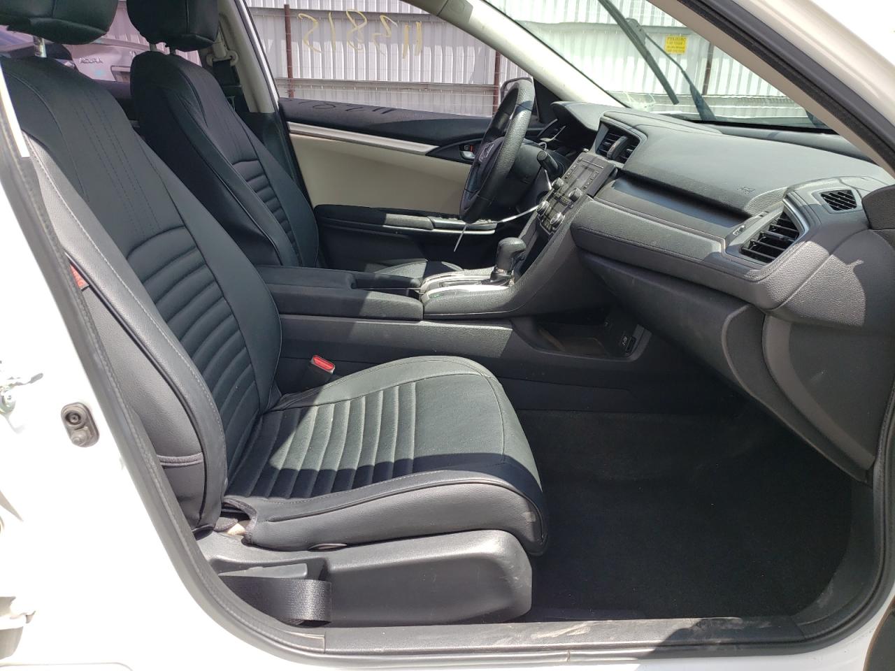Photo 5 from auction – 2016 HONDA CIVIC LX with VIN 2HGFC2F54GH562152