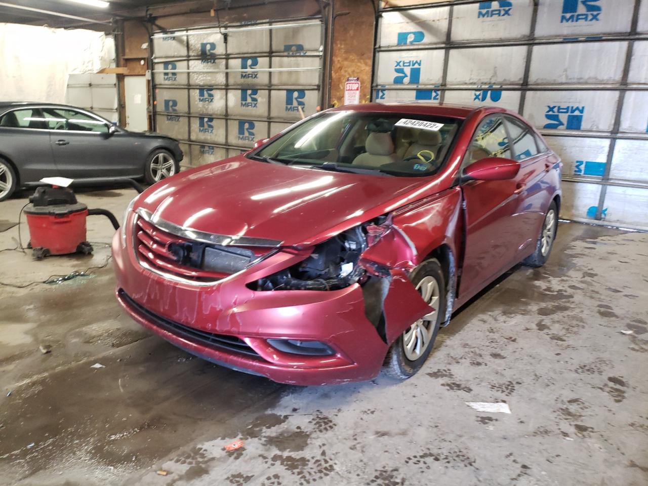Photo 2 from auction – 2013 HYUNDAI SONATA GLS with VIN 5NPEB4AC9DH513160