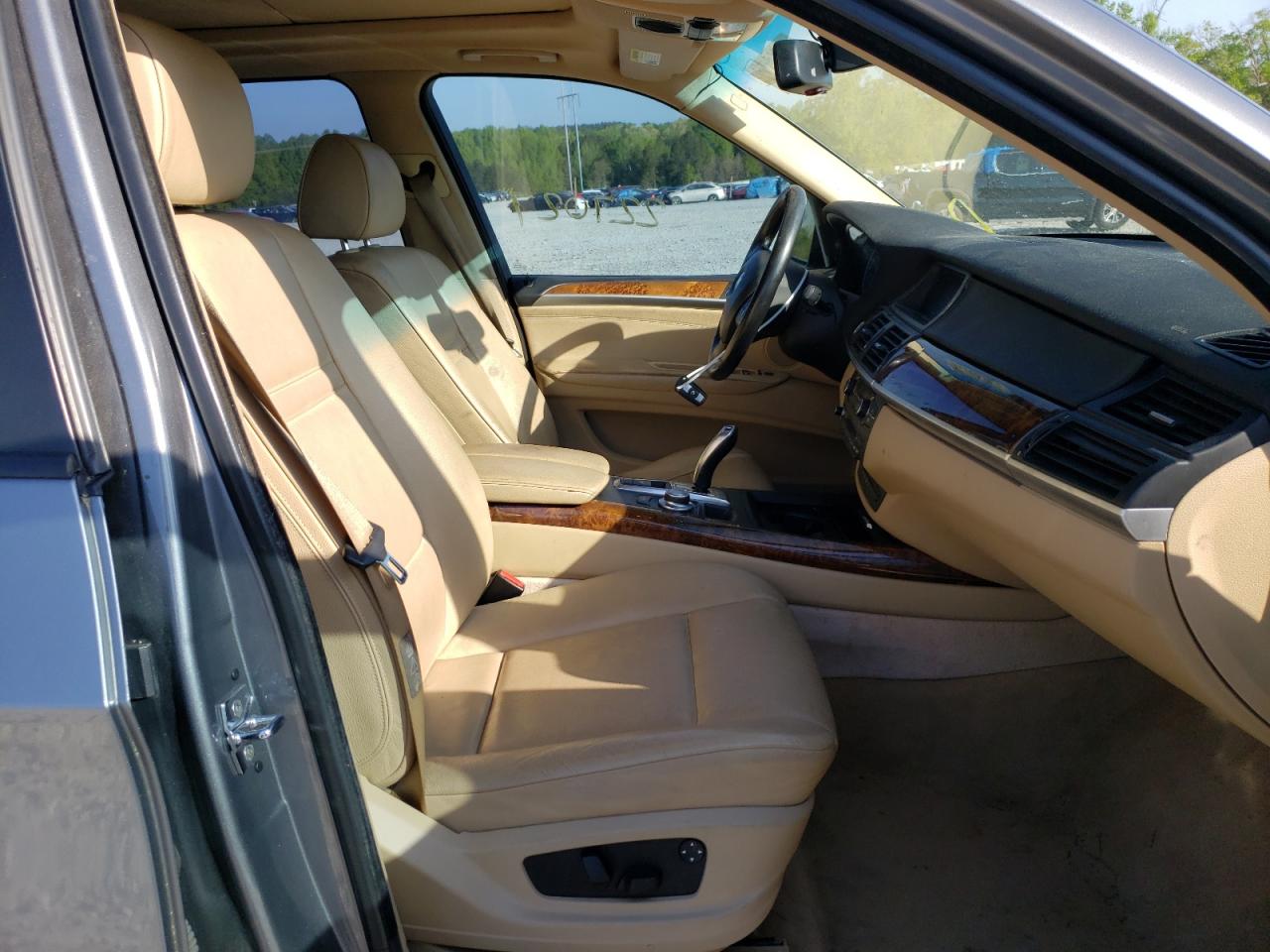 Photo 5 from auction – 2007 BMW X5 3.0I with VIN 5UXFE43587L013774