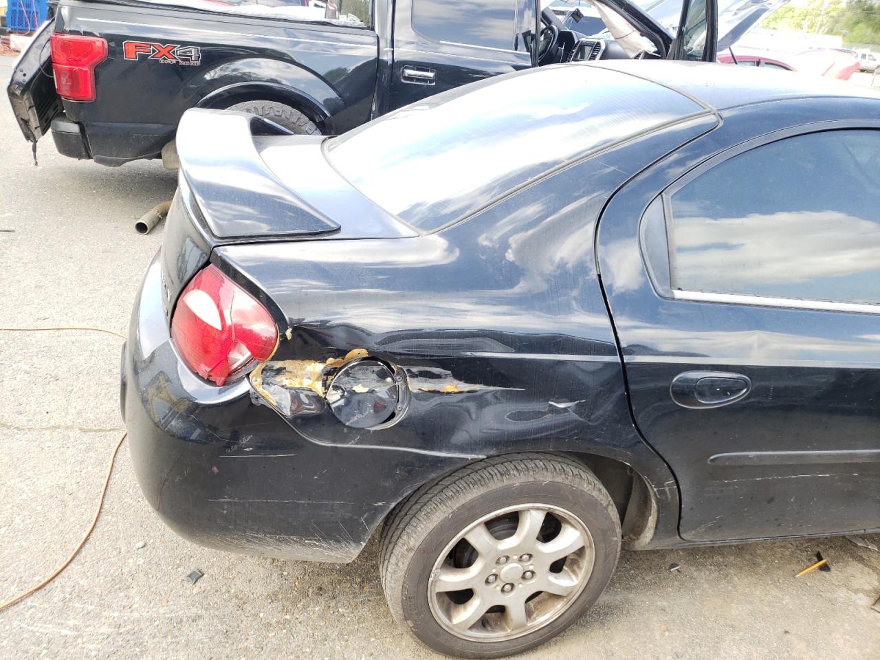Photo 9 from auction – 2005 DODGE NEON SXT with VIN 1B3ES56C45D239938