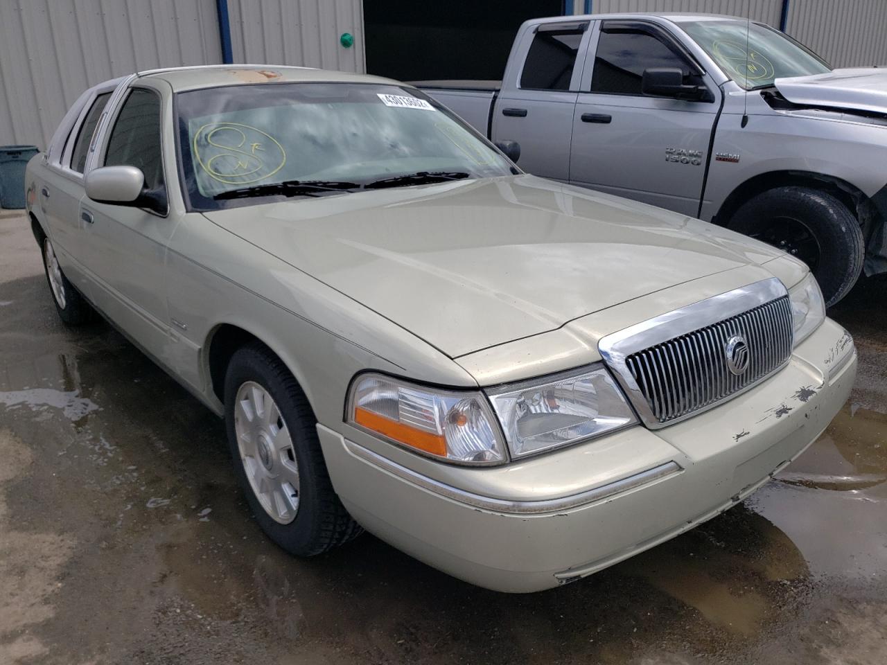 Photo 1 from auction – 2004 MERCURY GRAND MARQ with VIN 2MEFM75W94X675243