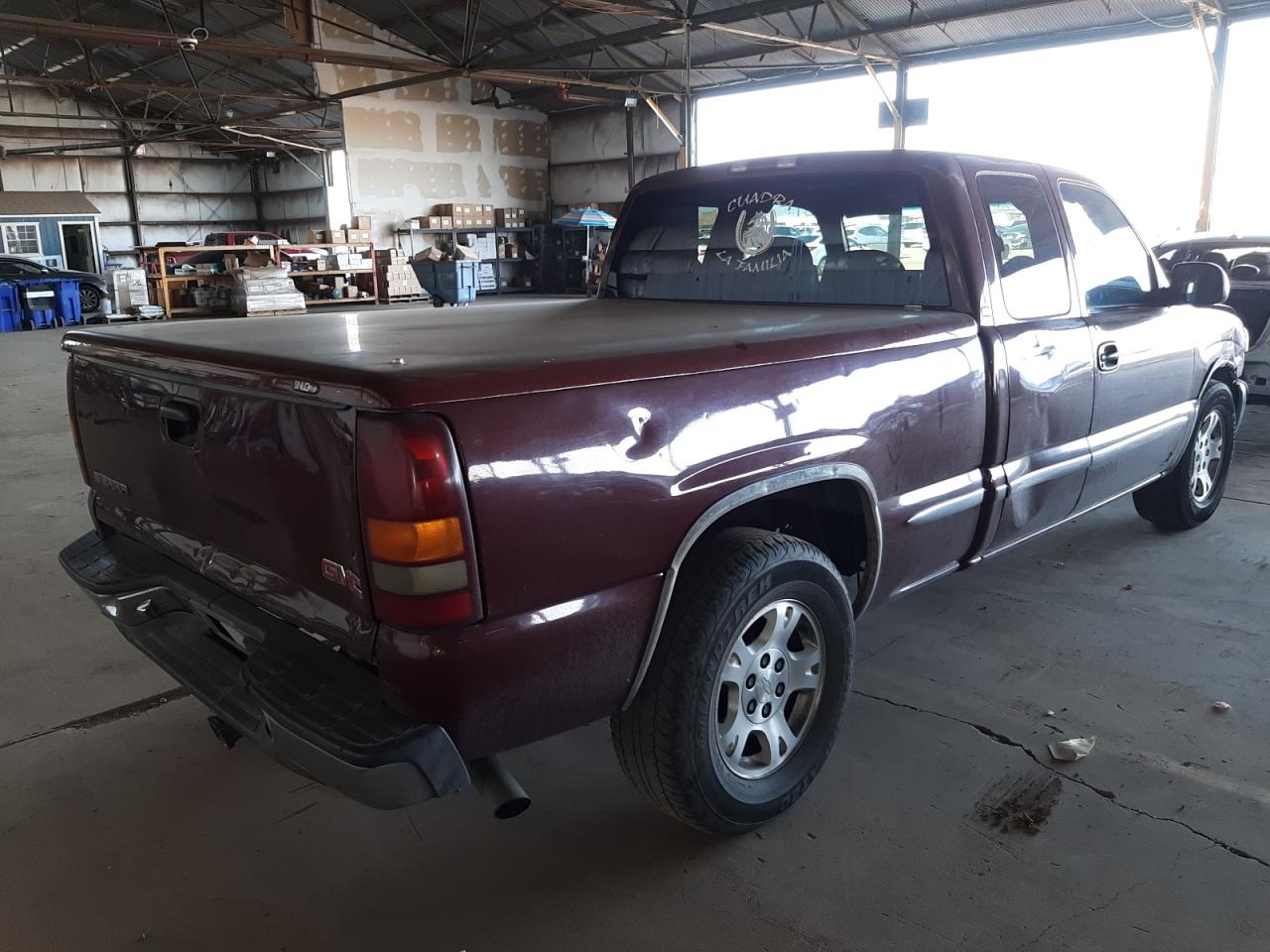 Photo 4 from auction – 2000 GMC NEW SIERRA with VIN 1GTEC19V1YZ353887