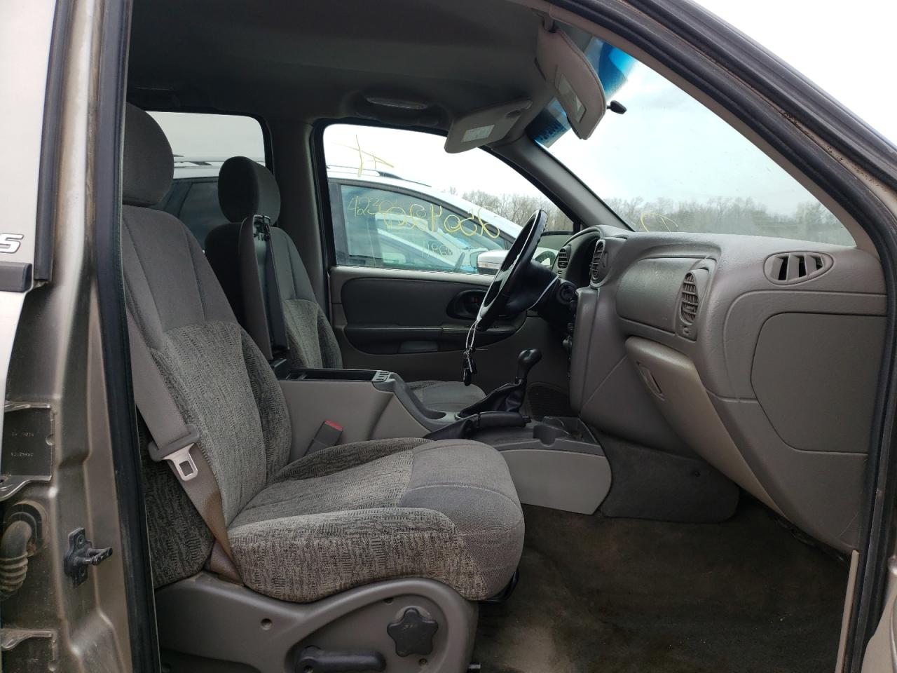 Photo 5 from auction – 2003 CHEVROLET TRAILBLAZE with VIN 1GNDT13S732207772