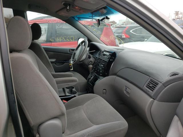 Photo 5 from auction – 2004 TOYOTA SIENNA CE with VIN 5TDZA23C04S191119