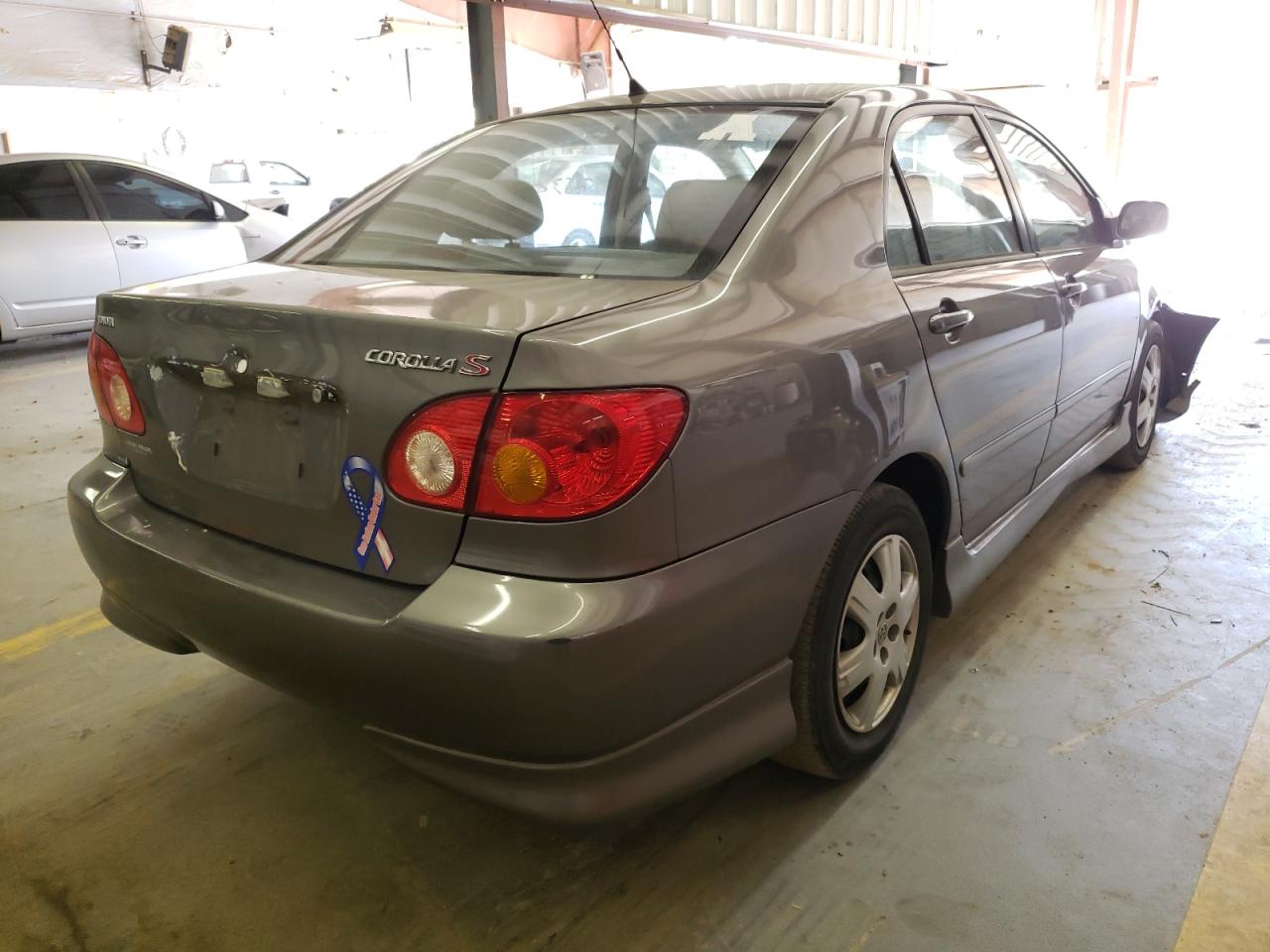 Photo 4 from auction – 2004 TOYOTA COROLLA CE with VIN 2T1BR32E44C246909