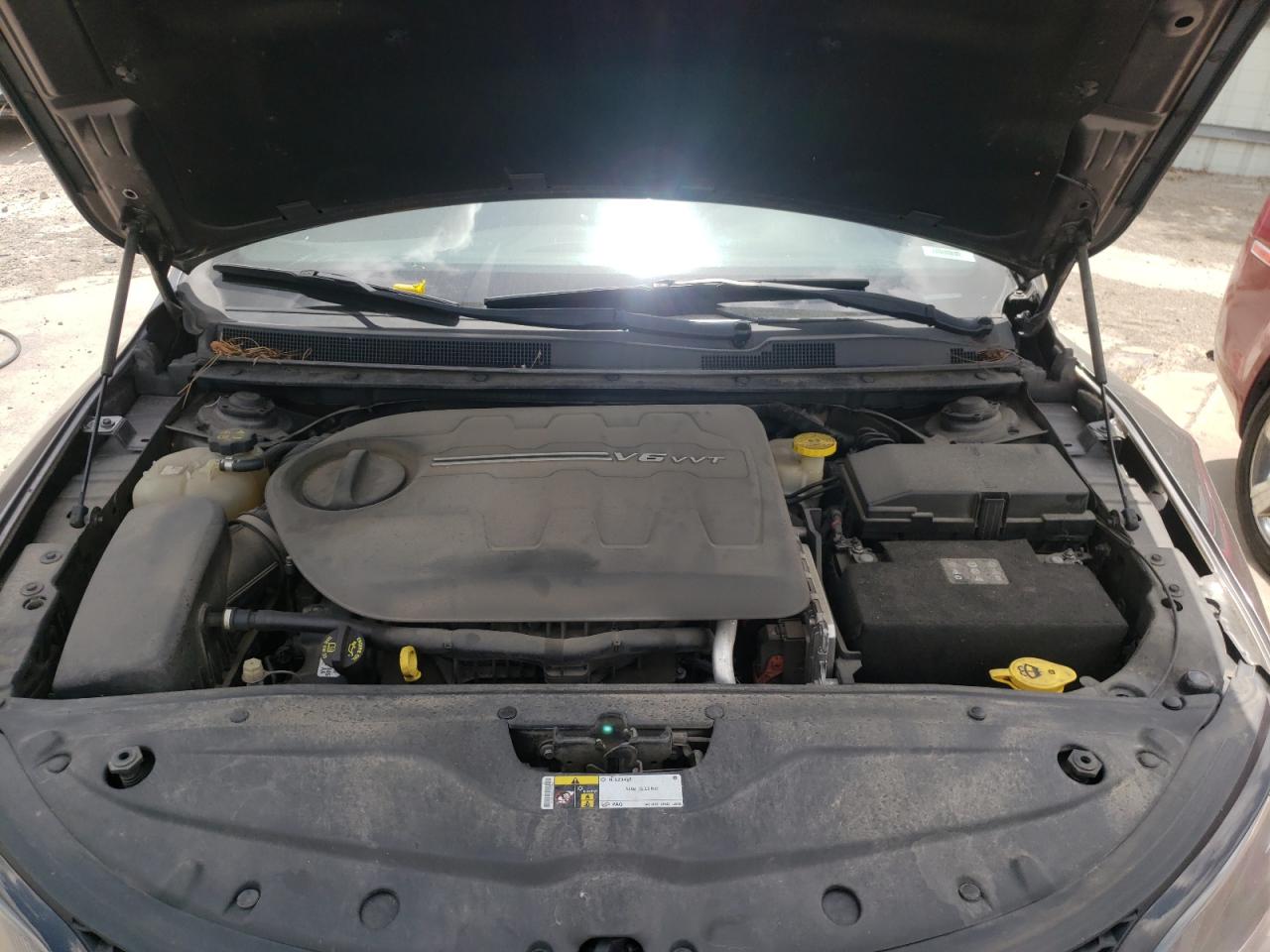 Photo 7 from auction – 2015 CHRYSLER 200 S with VIN 1C3CCCBG4FN515096