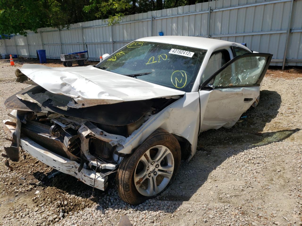 Photo 9 from auction – 2015 DODGE CHARGER SE with VIN 2C3CDXBG0FH762273