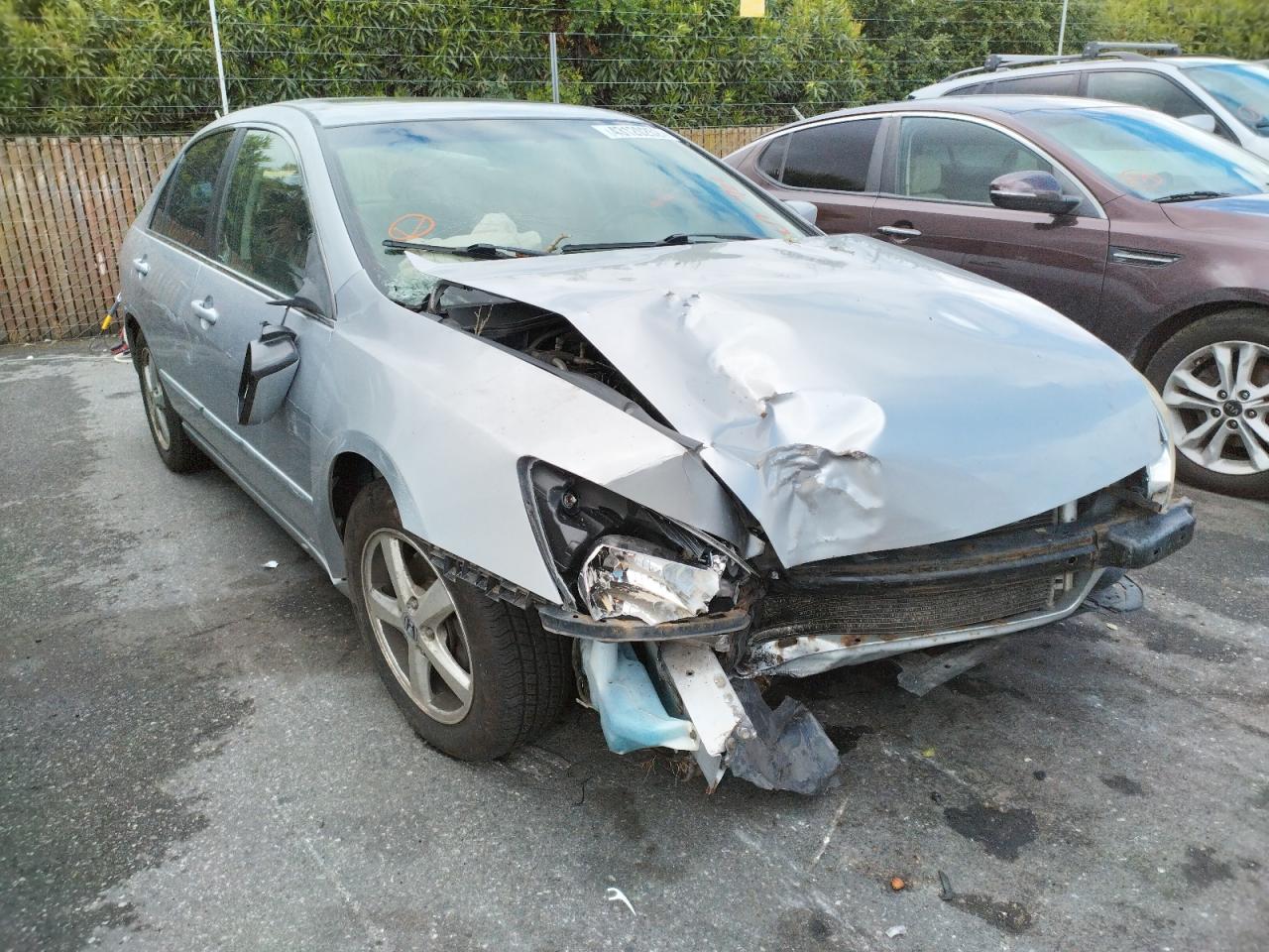 Photo 9 from auction – 2003 HONDA ACCORD EX with VIN JHMCM56643C009148