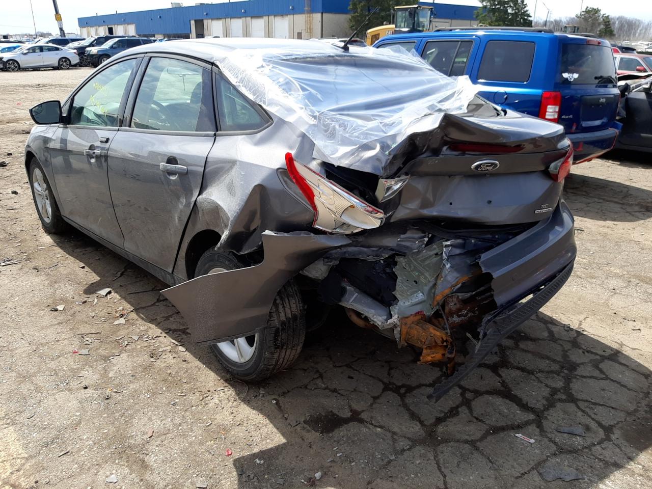 Photo 3 from auction – 2013 FORD FOCUS SE with VIN 1FADP3F21DL200080