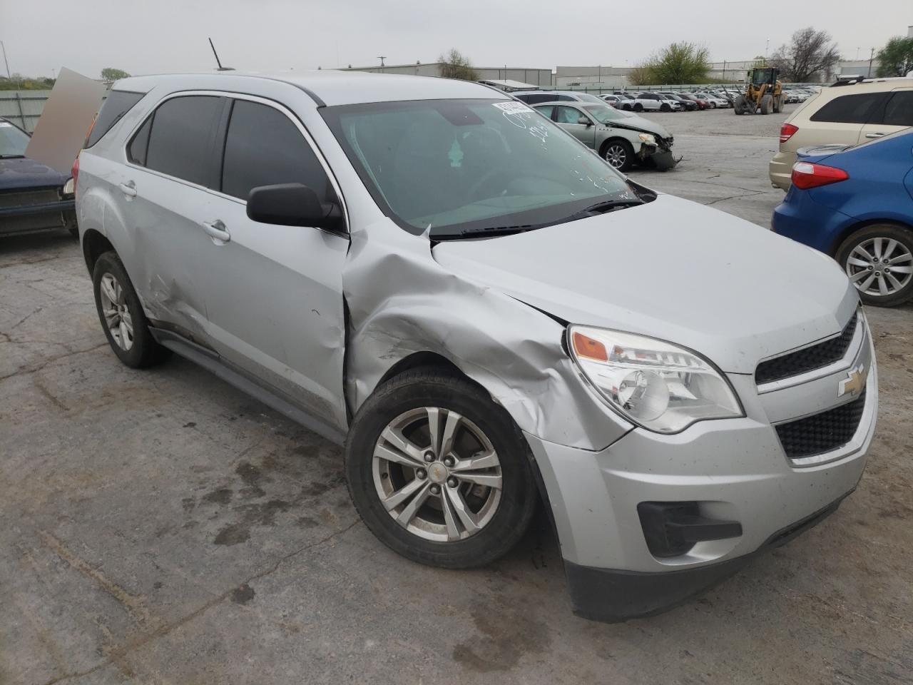 CHEVROLET EQUINOX LS 2015 with VIN 1GNALAEK2FZ130238 - Photo from auction