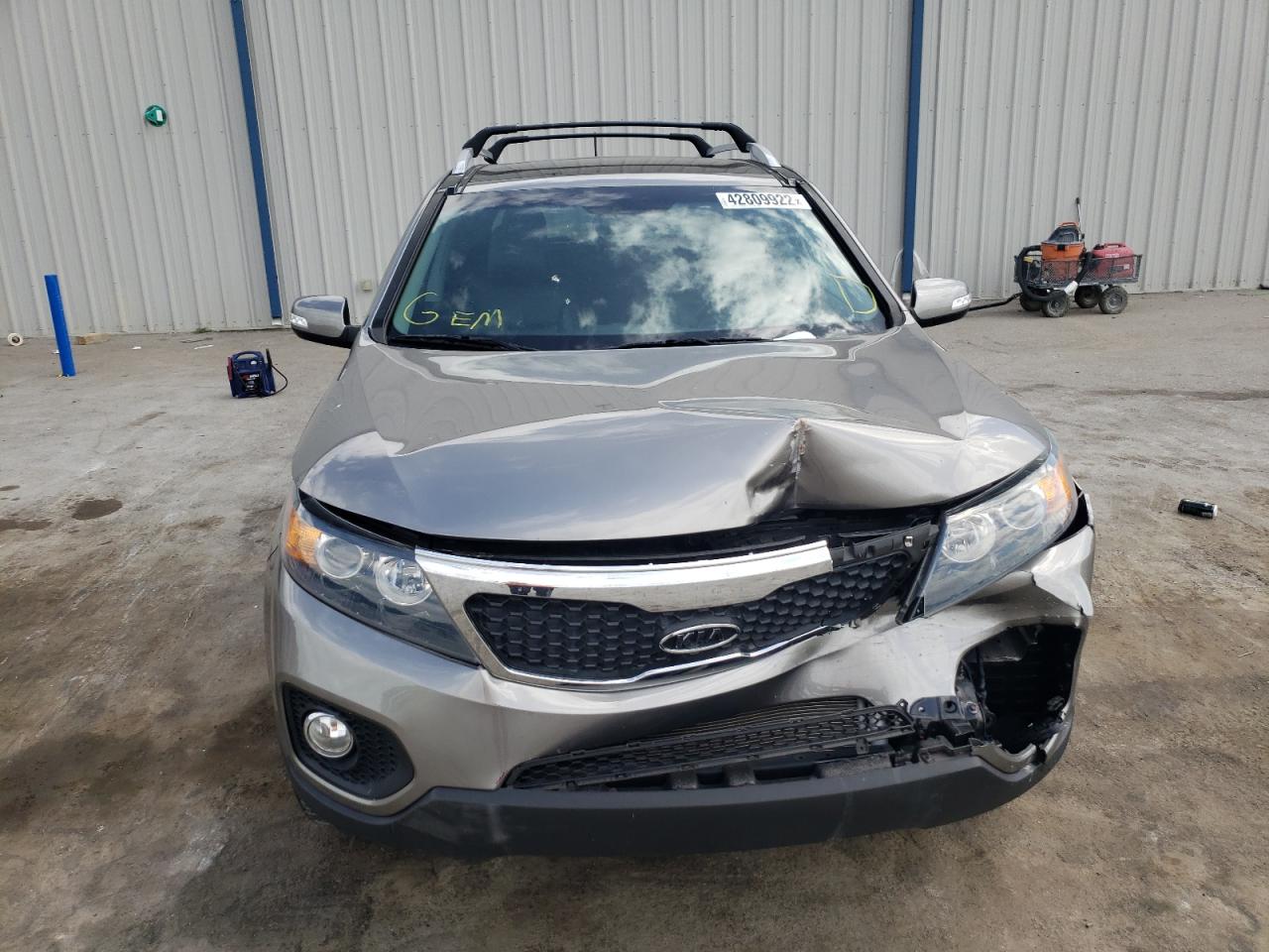 Photo 9 from auction – 2012 KIA SORENTO EX with VIN 5XYKU4A2XCG262952
