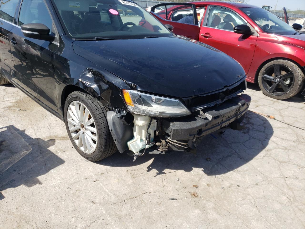 Photo 20 from auction – 2012 VOLKSWAGEN JETTA SEL with VIN 3VWLX7AJ2CM344758