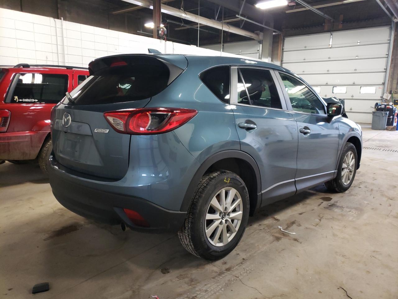 Photo 4 from auction – 2015 MAZDA CX-5 TOURI with VIN JM3KE4CY8F0467685