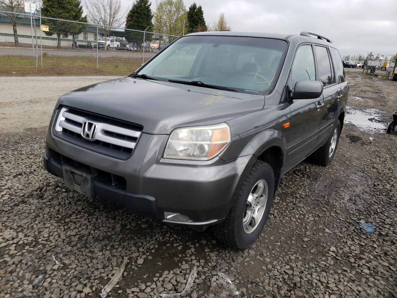 Photo 2 from auction – 2007 HONDA PILOT EXL with VIN 2HKYF18537H520407