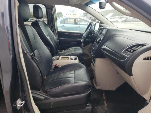 Photo 5 from auction – 2013 CHRYSLER TOWN & COU with VIN 2C4RC1BG5DR706746