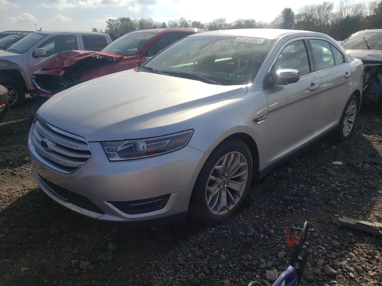 Photo 2 from auction – 2019 FORD TAURUS LIM with VIN 1FAHP2F80KG111512