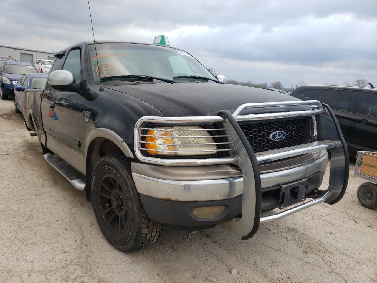 FORD F150 2002 with VIN 1FTRX18L72NA76957 - Photo from auction