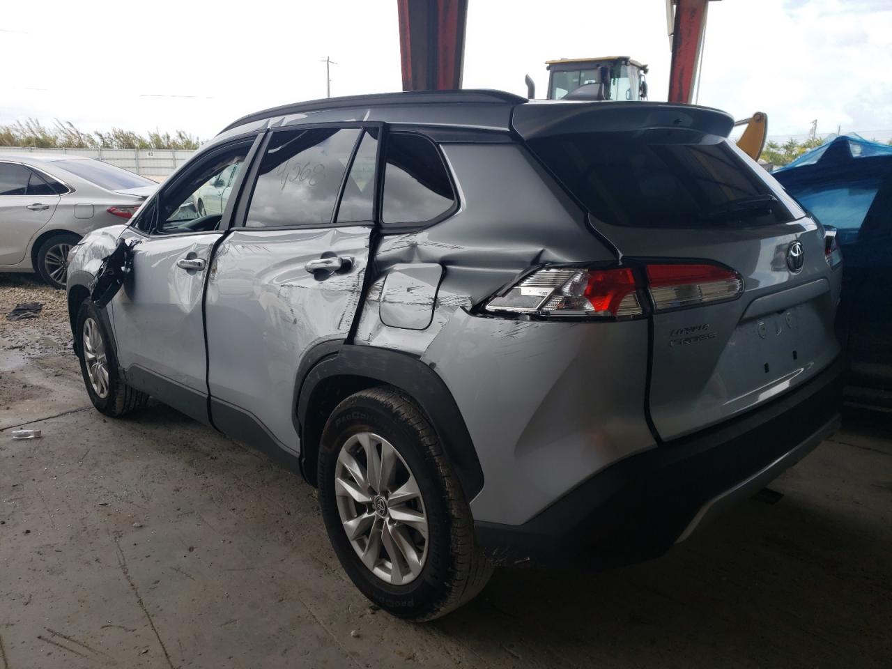 Photo 3 from auction – 2022 TOYOTA COROLLA CR with VIN 7MUCAABGXNV004352